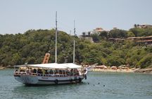 Búzios boat and trolley full-day tour with lunch