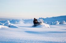 Guided snowmobile tour in Sälen