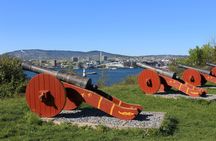 Private historical walk through Oslo with a local