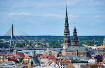 Exclusive historical walking tour of Riga with a local