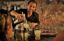 Cocktails masterclass with tapas in Barcelona
