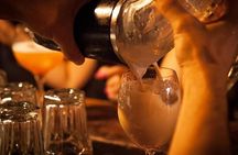 Cocktails masterclass with tapas in Barcelona