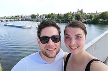 Self guided tour with interactive city game of Maastricht