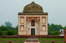 Nizamuddin walking tour including Humayun’s Tomb and Sunder Nursery