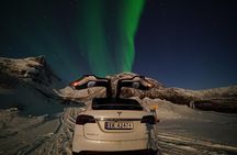 Private Tromsø Northern Lights tour in a TeslaX car