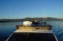 Private midnight sun tour in Tromsø in a luxury yacht