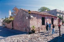 Colonia guided city tour from Montevideo