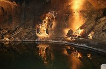 Full-day Krakow and Wieliczka Salt Mine tour from Wroclaw