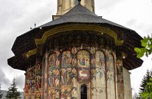 Private day trip to the UNESCO Painted Monasteries from Iasi