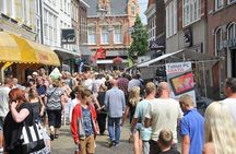 Self guided tour with interactive city game of Sneek