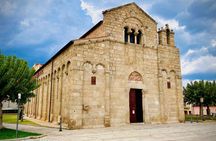 1-Hour Tuk-Tuk Tour of Olbia
