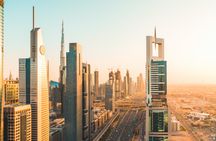 Private guided city tour in Dubai by metro