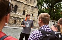 Prague Old and Jewish Town: guided tour with entrance tickets, coffee and cake
