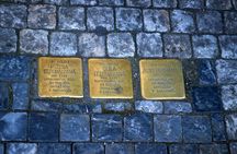 Prague Old and Jewish Town: guided tour with entrance tickets, coffee and cake