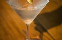 Spy experience tour of London with Vesper Martini and 2-course dinner