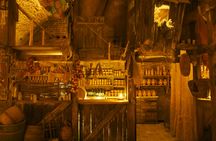 Medieval dinner with unlimited drinks in Prague