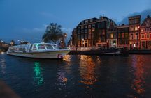 Pizza canal cruise in Amsterdam