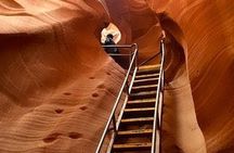 Lower Antelope Canyon guided hiking tour