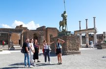 Ruins of Pompeii small group tour with a local guide