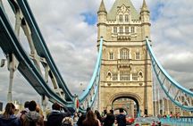 Tower of London and Tower Bridge private half-day guided tour