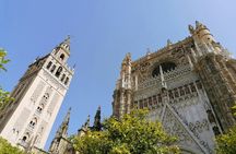 Guided Seville sightseeing and food tour with rooftop bar visit