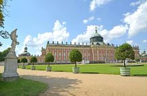 Potsdam Guided Tour with Sanssouci Gardens and Entrance Ticket
