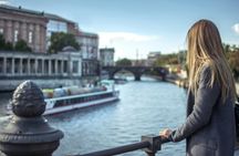 Historic Berlin Guided Walking Tour with Museum Island Pass