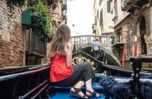 Private gondola tour in Venice