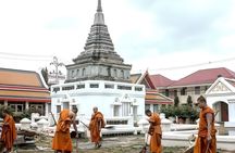 Bangkok bike ride and long-tail boat tour with Thai meal