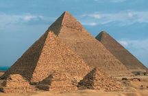 Private Tours to Pyramids of Giza visit Great Pyramid of Cheops