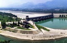 Mount Qingcheng and Dujiangyan Dam Guided Day Trip from Chengdu