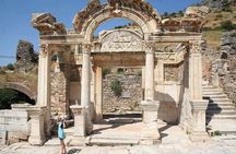 Shore Excursion 1 or 2 Day Private Tour from Kusadasi Port for Ephesus-Pergamon