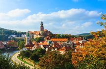 Scenic transfer from Passau to Prague with 2-hours guided tour of Cesky Krumlov