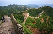 2-Day Private Hiking Trip at Huanghuacheng and Jinshanling from Beijing