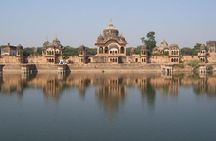 Krishna Janambhoomi & Holy Goverdhan Parikrama from Delhi