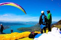 Sensation paragliding flight over the magnificent Lake Annecy