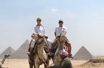 Best Private Full Day Tour to Giza Pyramids, Sphinx, Citadel and Old Cairo