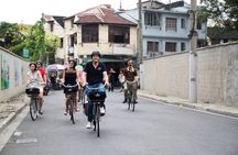 Half-Day Bike Tour of Shanghai Old Town with Food Tasting