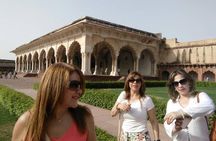 Skip the Line: Private Taj Mahal Sunrise Half-Day Trip from Agra