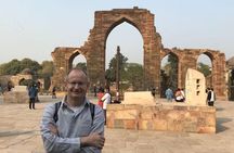 Full day city tour of Delhi with Guide and Private Car