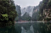 Zhangjiajie Grand Canyon with Glass Bridge and Baofeng Lake Private Day Tour