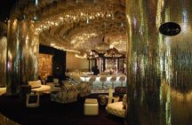 2-Hour Vegas Strip Walking Tour with Photos,Champagne & Vintage Vegas Goody Bags