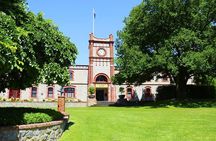 Hop-On Hop-Off Barossa Valley Wine Region Tour from Adelaide