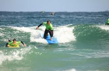 Private Two on One Surf Lesson in Newquay (2 students, 1 instructor)