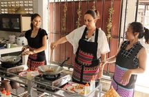Pink Chili - Thai Cooking Class and Market Tour in Bangkok