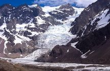 Juncal Andean Park: Hiking over a Glacial Tongue