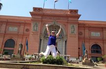 Layover Day Tour to Egyptian Museum and Giza Plateau