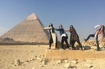 Privet Tour to Pyramids of Giza, Sphinx & Memphis and Saqqara