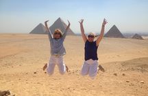 Privet Tour to Pyramids of Giza, Sphinx & Memphis and Saqqara