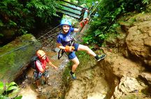 Ziplining and Waterfall Rappelling Combo in Costa Rica